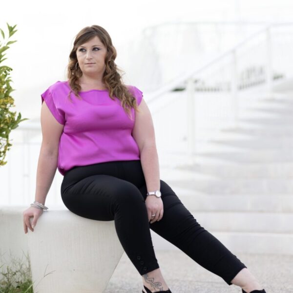 DONNA CURVY-CURVY-ABBIGLIAMENTO COMODO-DONNA FORMOSA-ABBIGLIAMENTO CURVY-PLUS SIZE-TAGLIE COMODE